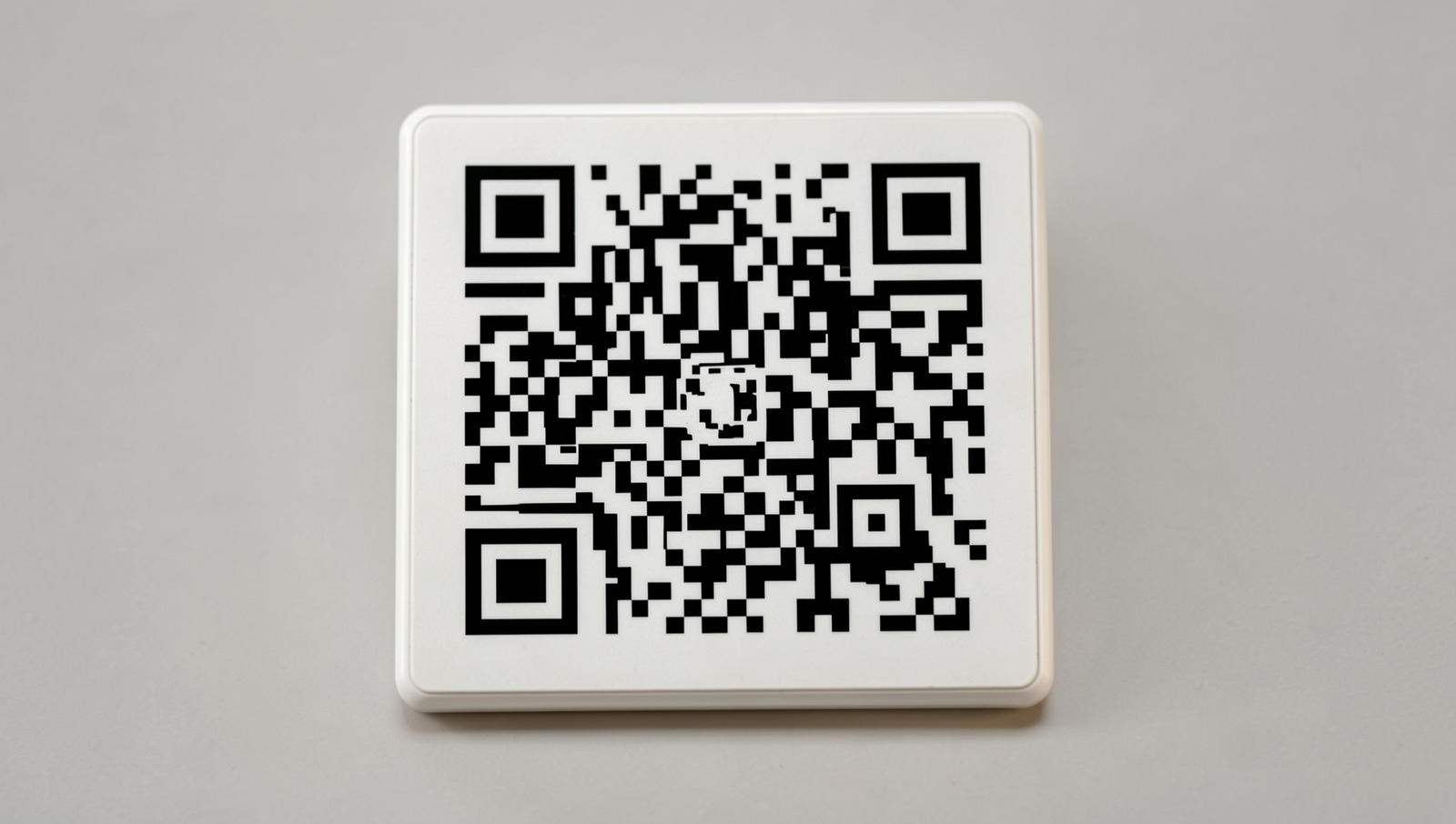 Detailed diagram illustrating the structure and function of a QR code.
